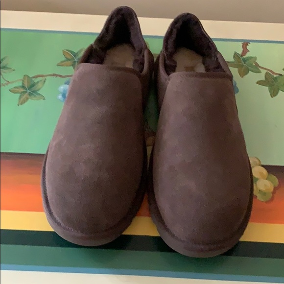 Men’s size 10 Uggs brown